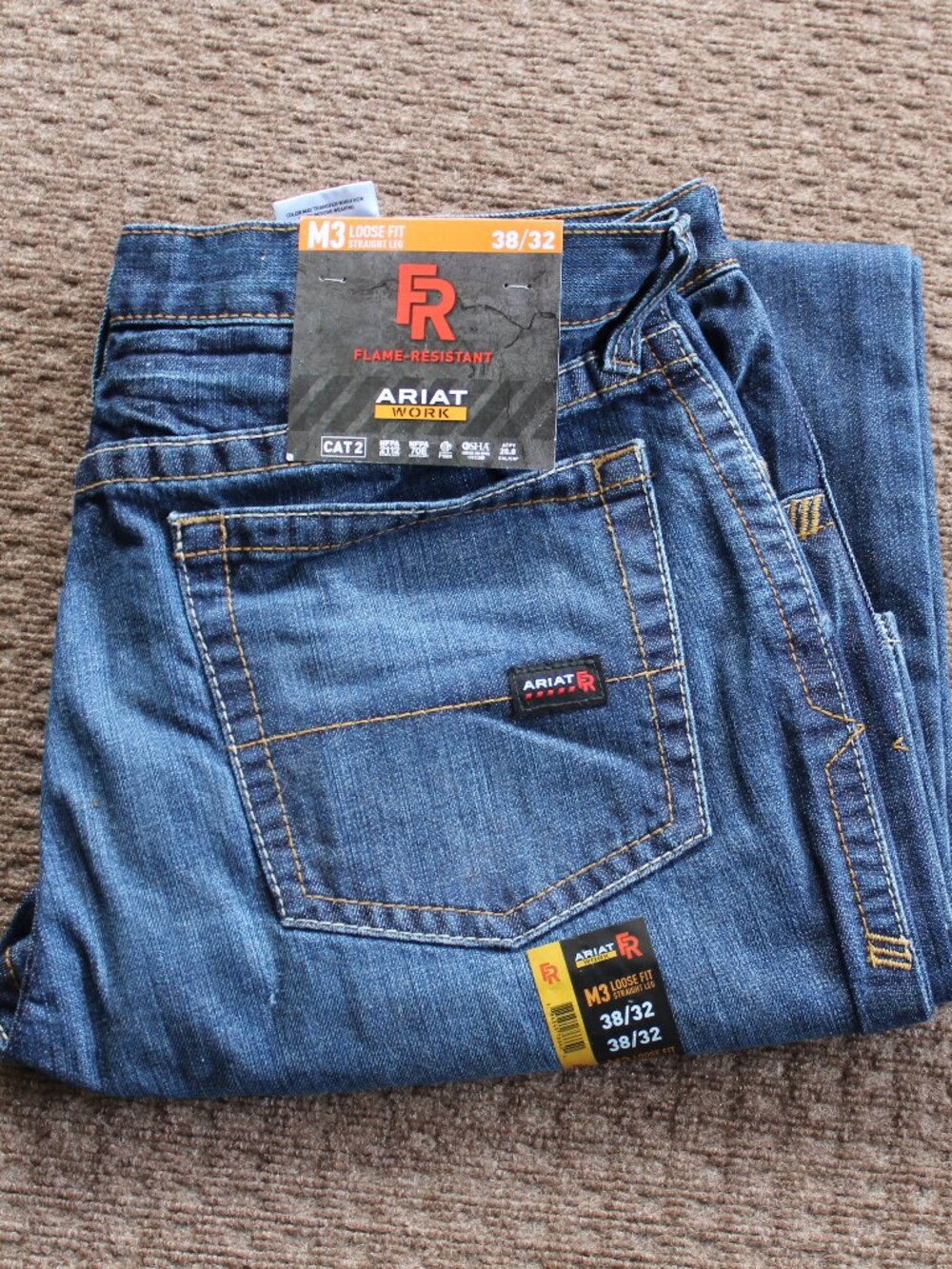 NWT Ariat M3 Loose Fit Straight Leg Work Jeans for Men